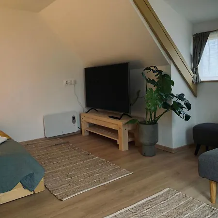 Fügéskert * Balatongyörök