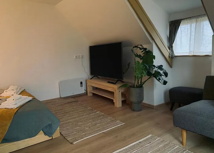 Fuegeskert * Balatongyörök